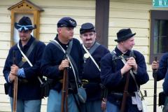 2011_train_robbery_skirmish_2_20111011_1483991181