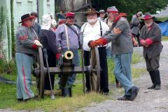 2011_train_robbery_skirmish_6_20111011_2033038681